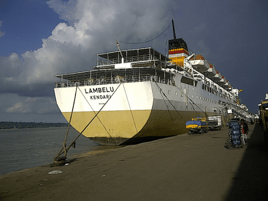 Jasa pengiriman antar pulau murah