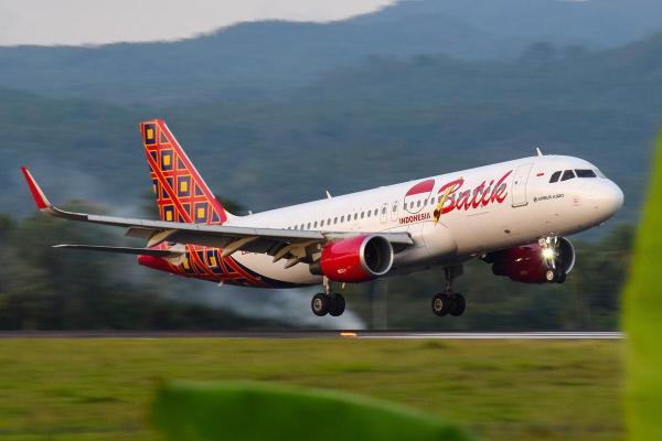 Batik Air adalah maskapai pesawat di Indonesia