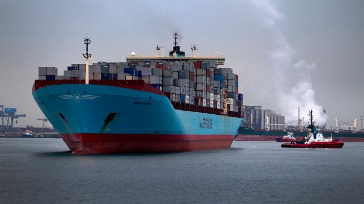 Pengiriman barang Lewat Laut